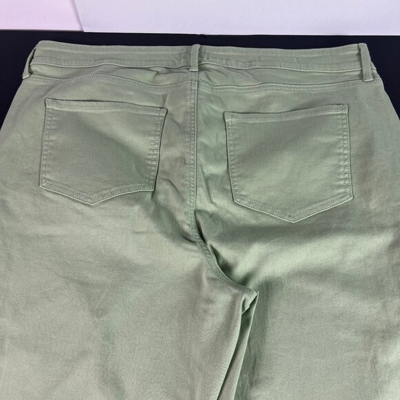 Not Your Daughters Jean Women Plus 42x28 High Rise Straight Green Denim Tag 20WT - Picture 10 of 16